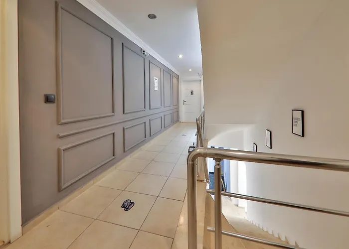 Bossa Nova Aparthotel 4*